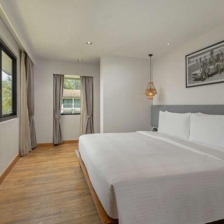 Outrigger Khao Lak Beach Resort - Sha Extra Plus מראה חיצוני תמונה Deluxe Room
