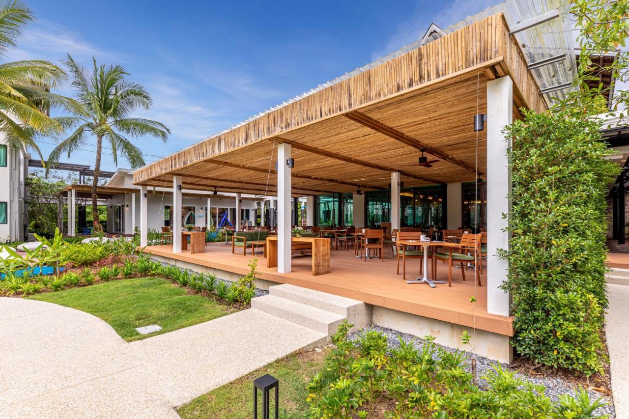 Outrigger Khao Lak Beach Resort - Sha Extra Plus מראה חיצוני תמונה The restaurant at the resort