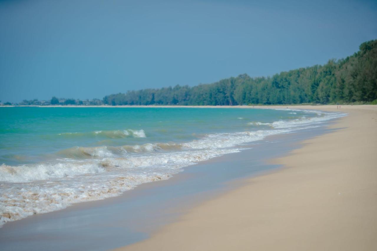 Outrigger Khao Lak Beach Resort - Sha Extra Plus מראה חיצוני תמונה Beach at Khao Sam Roi Yot National Park