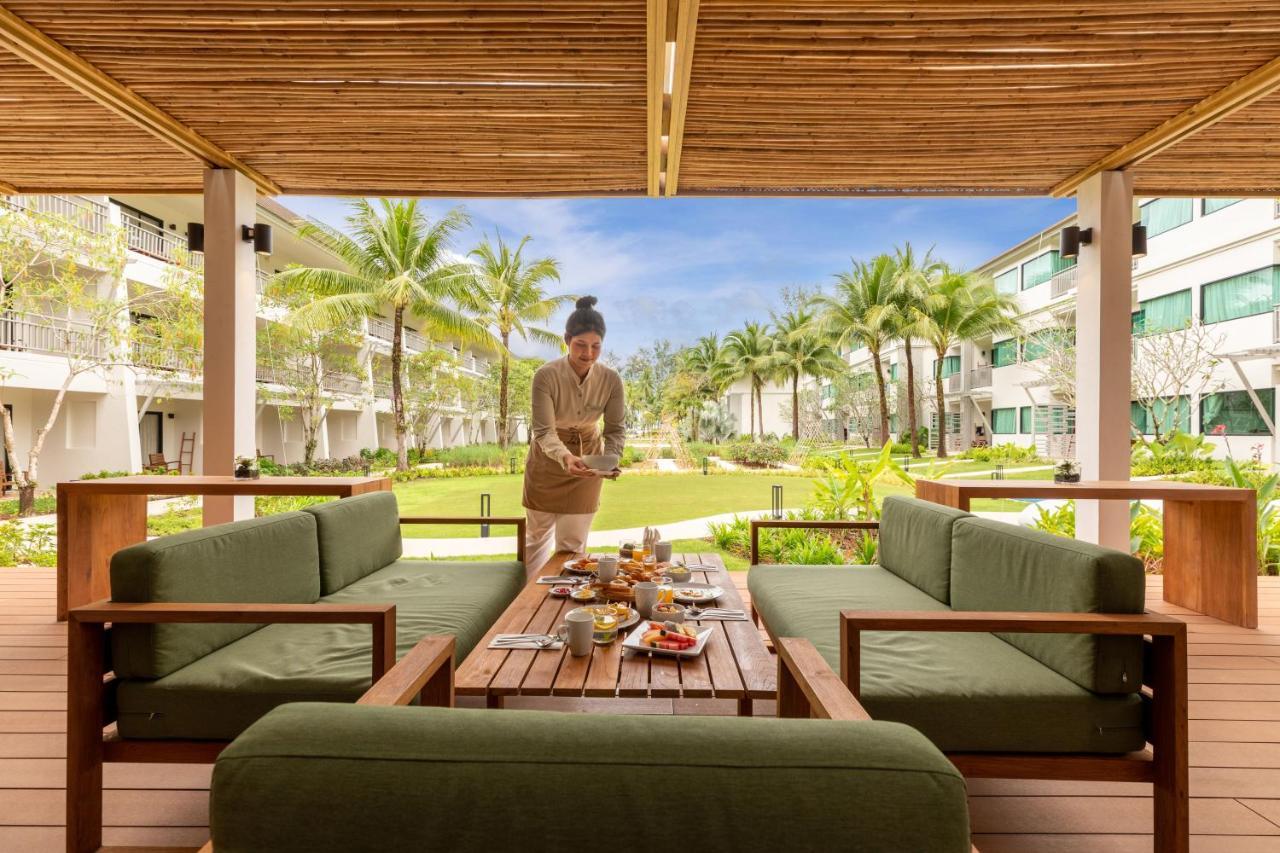 Outrigger Khao Lak Beach Resort - Sha Extra Plus מראה חיצוני תמונה The Village
