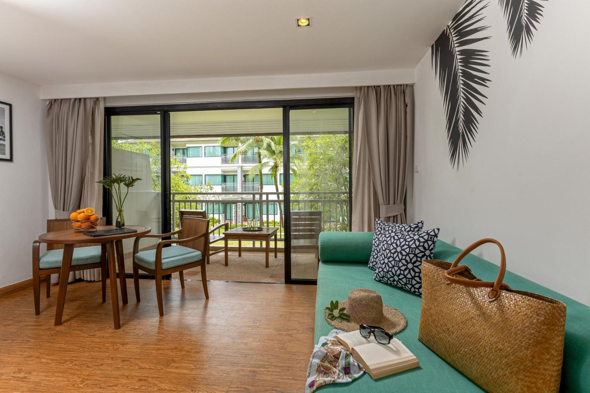 Outrigger Khao Lak Beach Resort - Sha Extra Plus חדר תמונה Deluxe Room